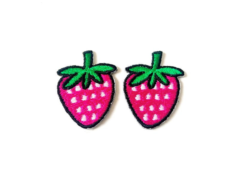 Tyga_Thai TH Set of 2 Tiny. Mini Pink Strawberry Cute Fruit Cartoon Logo Patches Sew Iron on Embroidered Applique Badge Sign Patch Clothing Costume - Image 2